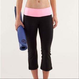 lululemon gather & crow crop | pink shell